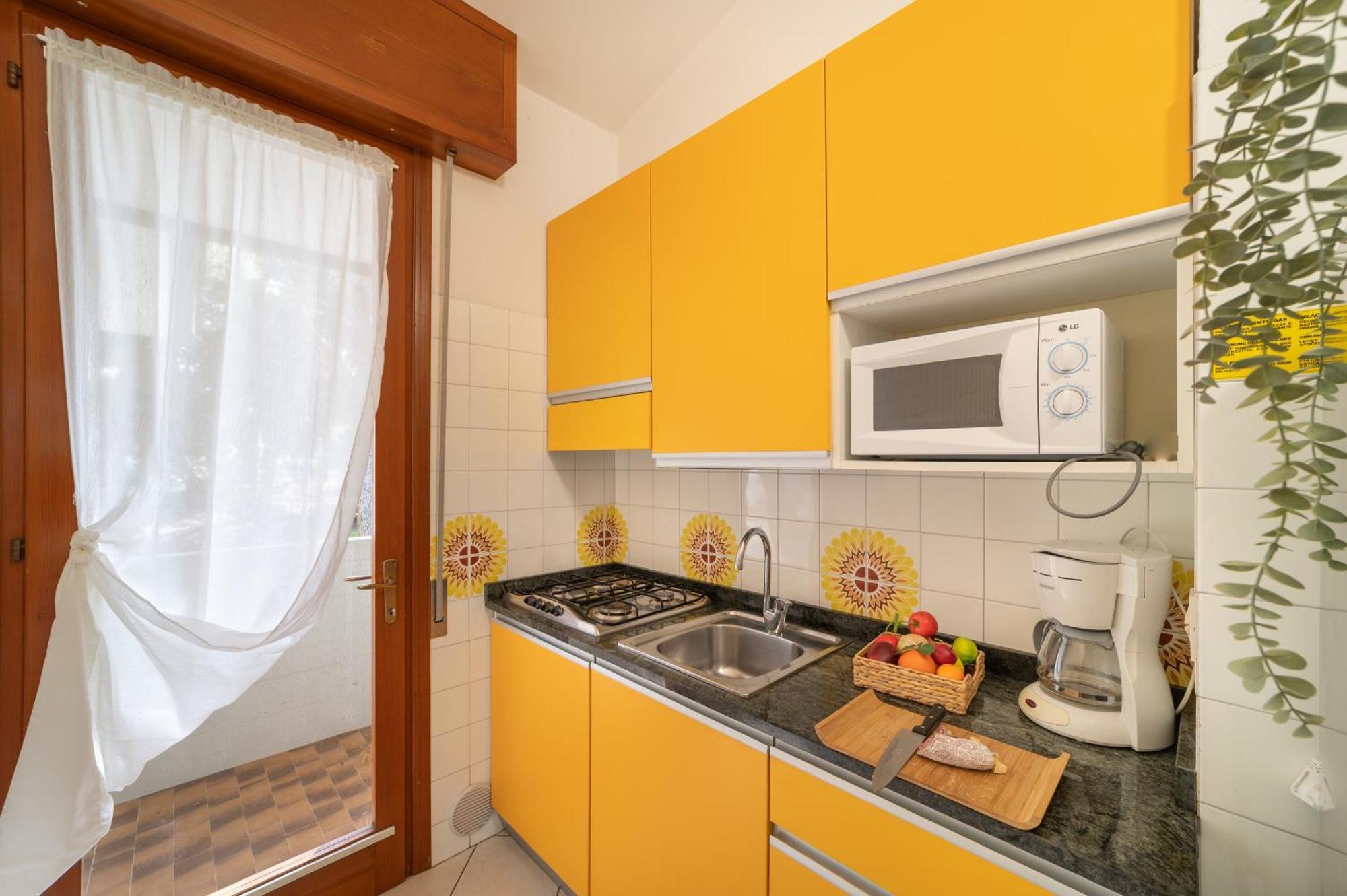 Villaggio Club Dei Pini Бибионе Экстерьер фото