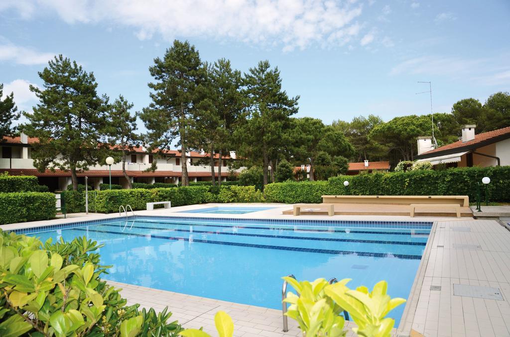 Villaggio Club Dei Pini Бибионе Экстерьер фото